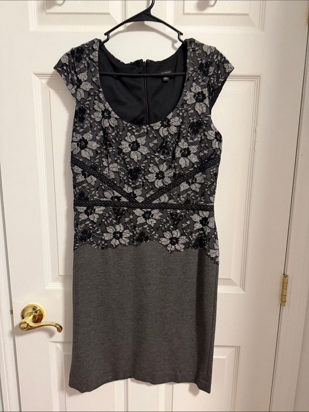Ann Taylor Black & Gray Floral Lace Midi Dress